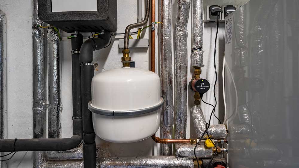 Heizungswasser Ausdehnungsgefäß